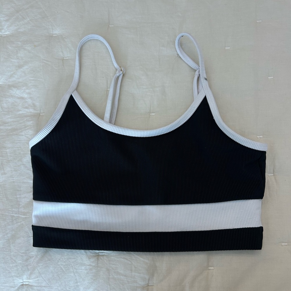 Beach Riot Eva Bikini Top - Picture 2 of 4